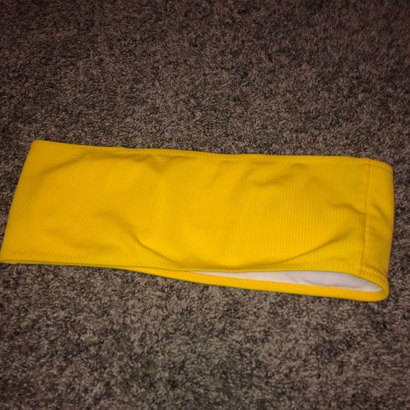 Yellow bikini top - Picture 2 of 2